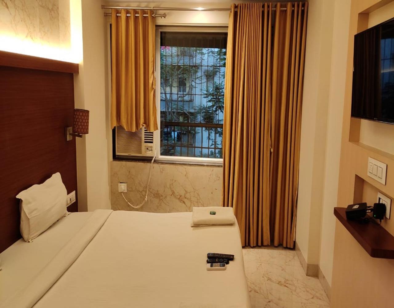 Fabhotel Spring Inn - Nr Borivali Station Malad المظهر الخارجي الصورة